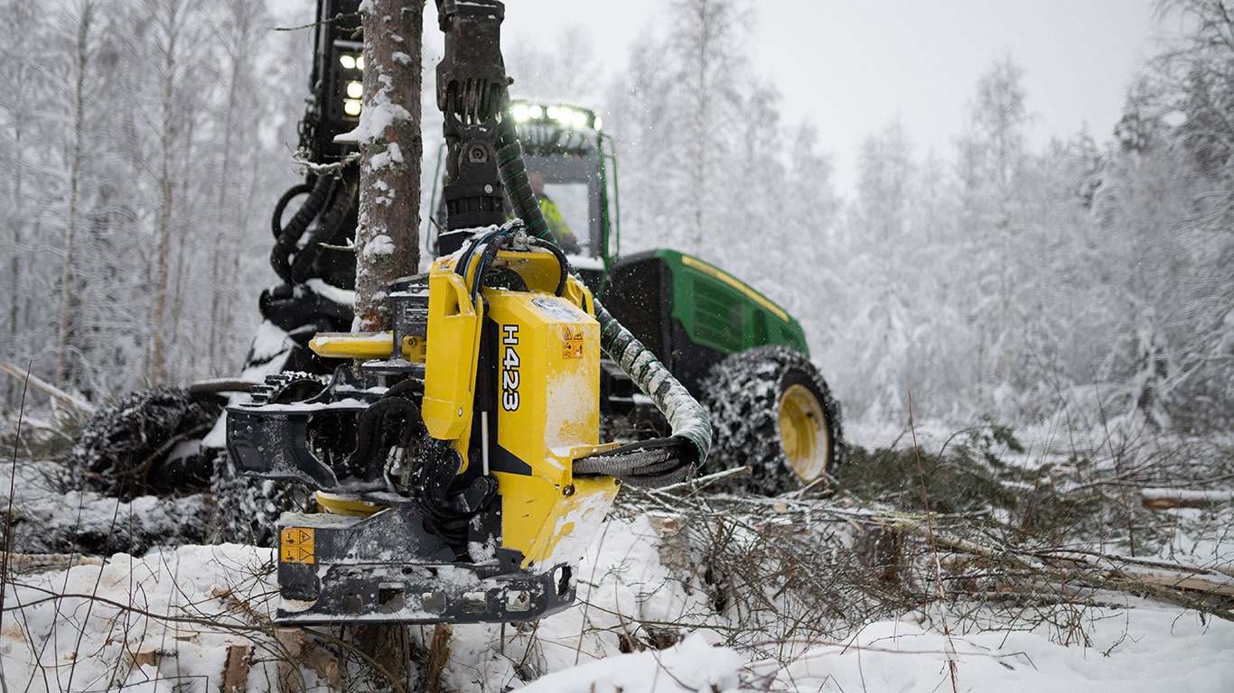 Harvester v lese