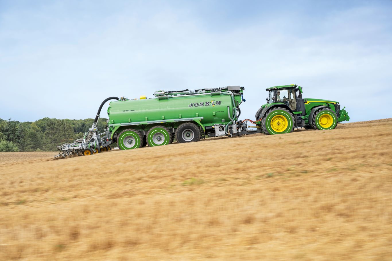 John Deere 8R 410 fås nu med eAutoPowr