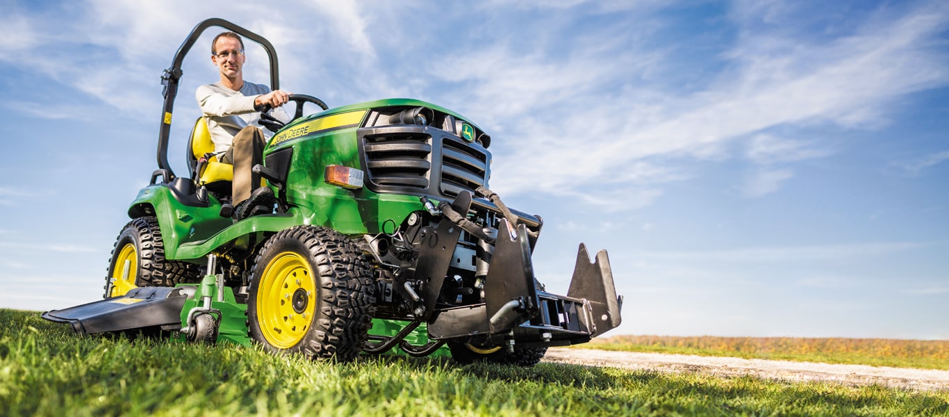 X948, zahradní traktory, příslušenství pro zahradní traktory, řada X900