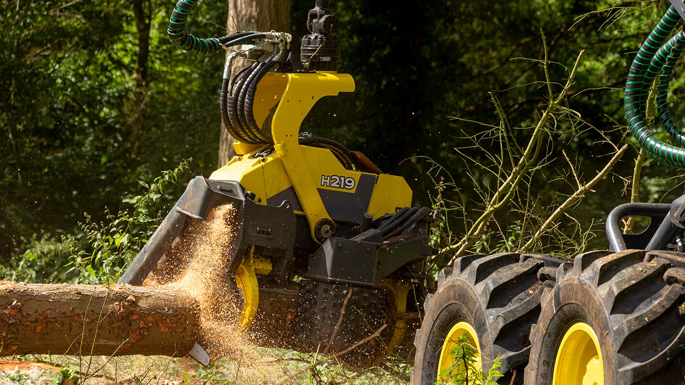 Harvestorová hlavice John Deere H219