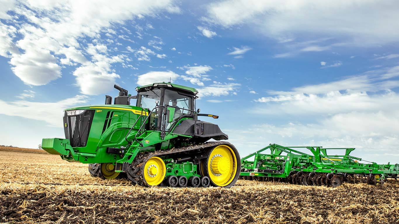 Traktor řady 9 l John Deere